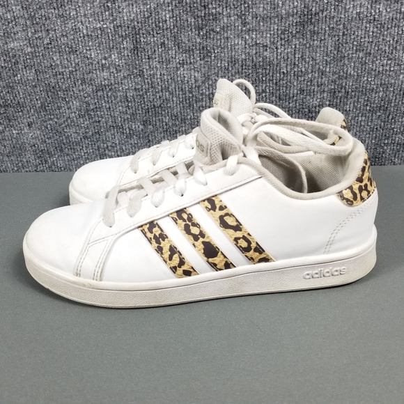 Adidas women's shoes size 5 - Picture 3 of 10